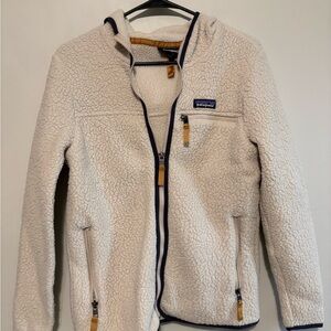 COPY - Patagonia Cream Fleece Jacket